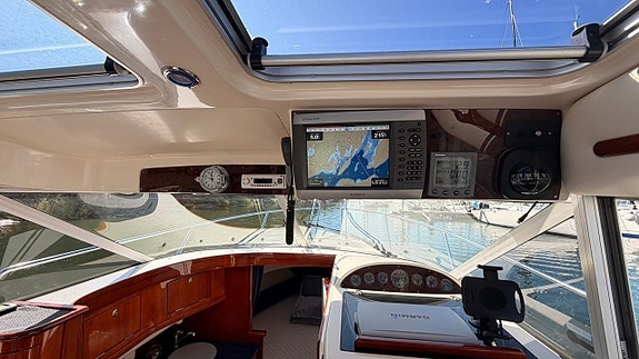 Aquador 28 C - Volvo Penta D6-350 - 2006 26 of 26