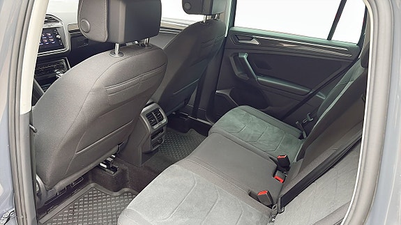 Volkswagen Tiguan 11 of 14