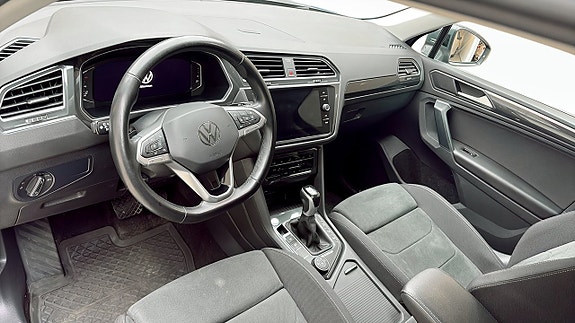 Volkswagen Tiguan 7 of 14