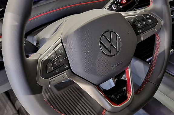 Volkswagen ID.7 11 of 16