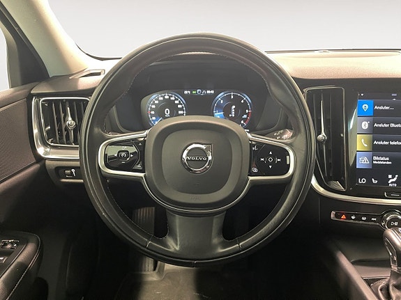 Volvo V60 12 of 22