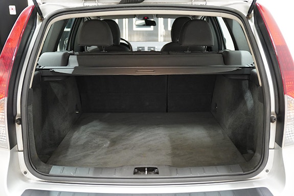 Volvo V50 15 of 15