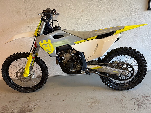Husqvarna Fc 350 2 of 4