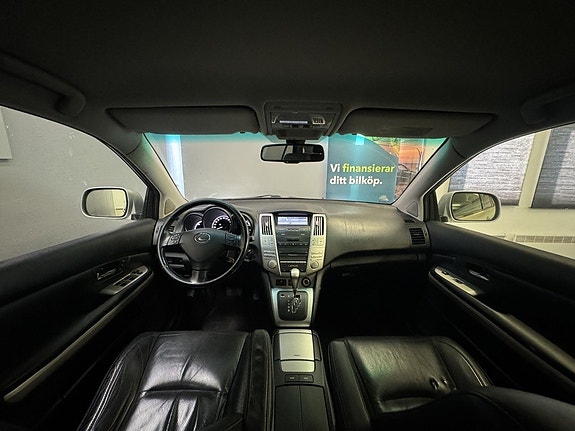 Lexus RX400h 10 of 16