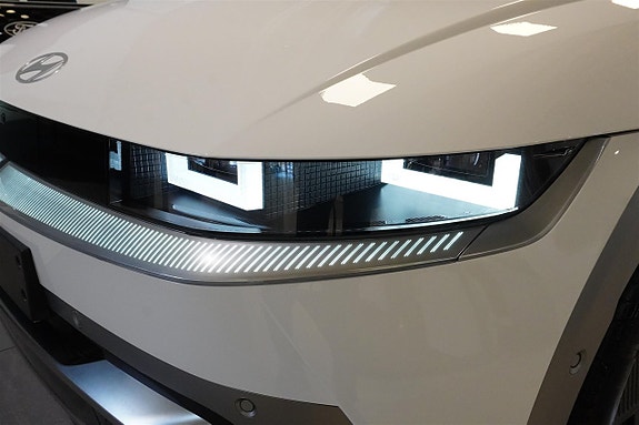 Hyundai Ioniq 5 11 of 24