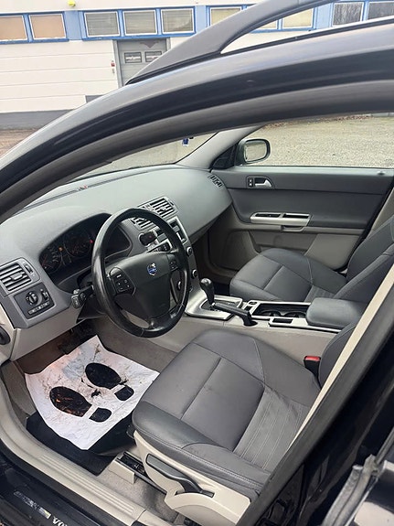 Volvo V50 6 of 6