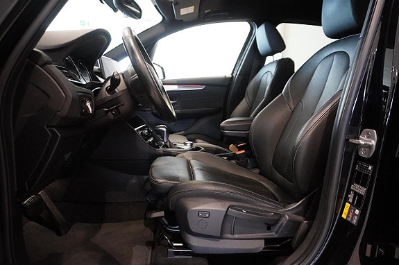 BMW 225xe 5 of 15