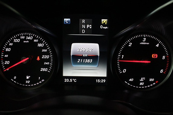 Mercedes-Benz C220 d 16 of 19