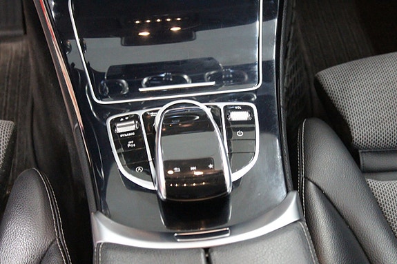 Mercedes-Benz C220 d 17 of 19
