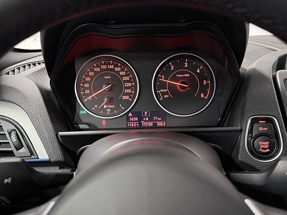 BMW 220d 17 of 25