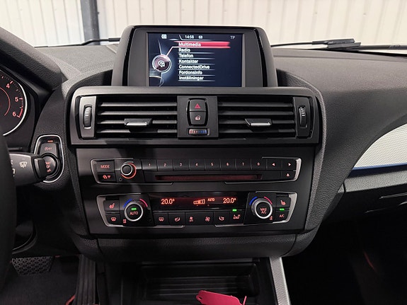 BMW 220d 14 of 25