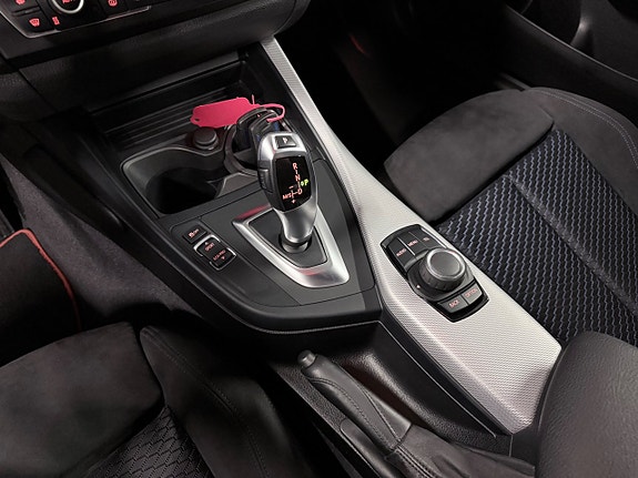 BMW 220d 13 of 25