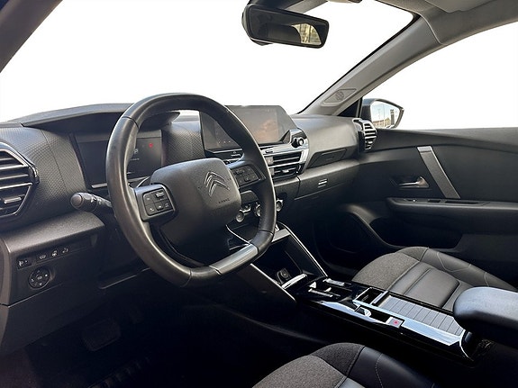 Citroen C4 X 4 of 17