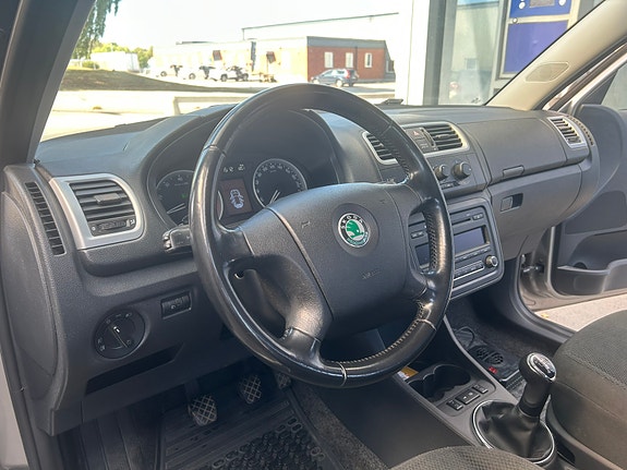 Skoda Fabia 12 of 16