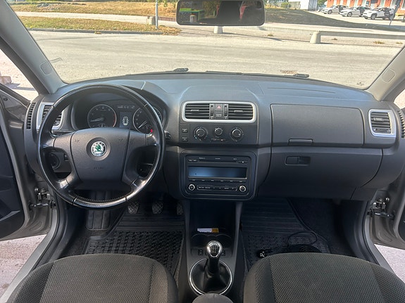 Skoda Fabia 9 of 16