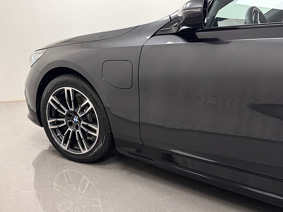BMW 530e 11 of 18