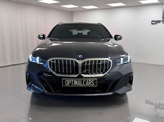 BMW 530e 8 of 18