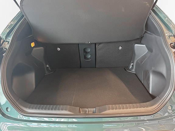 Toyota Yaris Cross 10 of 11