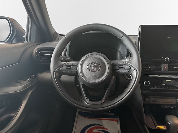 Toyota Yaris Cross 9 of 11