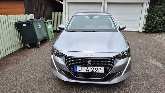 Peugeot 208 6 of 6