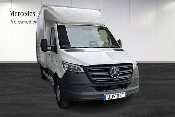 Mercedes-Benz eSprinter 420 2 of 13