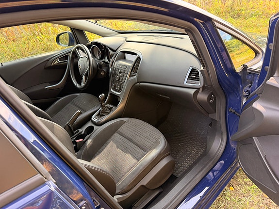 Opel Astra 5 of 18