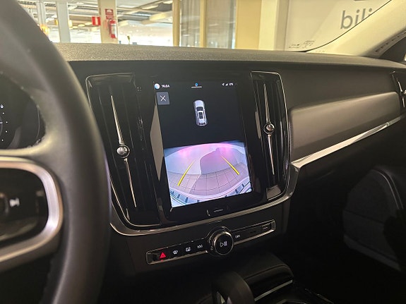 Volvo V90 10 of 20