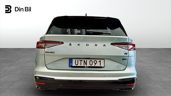 Skoda Enyaq 5 of 14