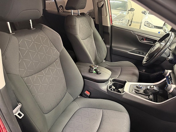 Toyota RAV4 19 of 21