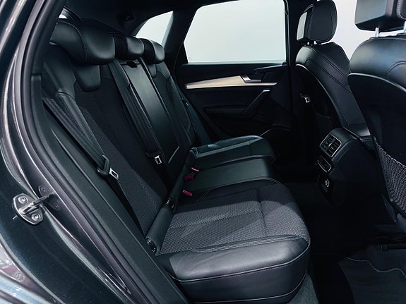 Audi Q5 8 of 30