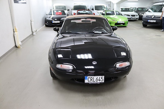 Mazda MX-5 4 of 14