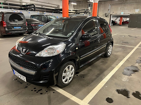 Peugeot 107 4 of 11