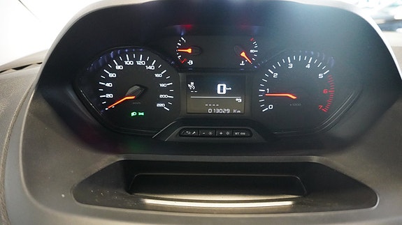 Peugeot Partner 17 of 23