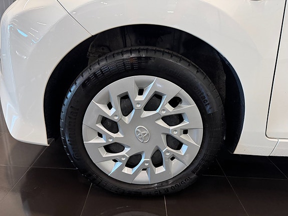 Toyota Aygo 18 of 18