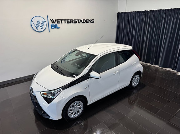 Toyota Aygo 8 of 18