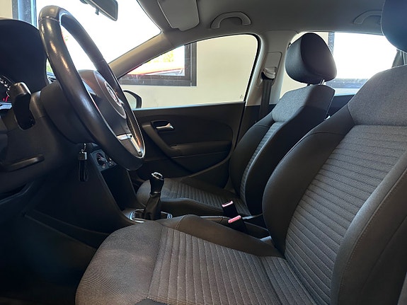 Volkswagen Polo 7 of 13
