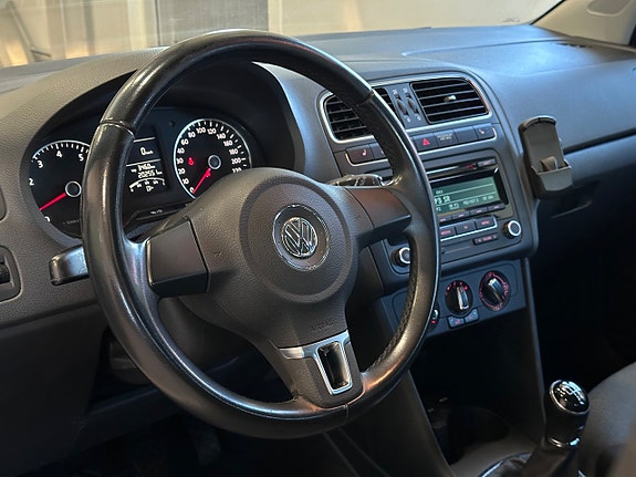 Volkswagen Polo 5 of 13