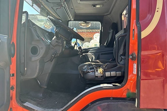 Scania P 114 GB6x2*4NB340 6 of 24