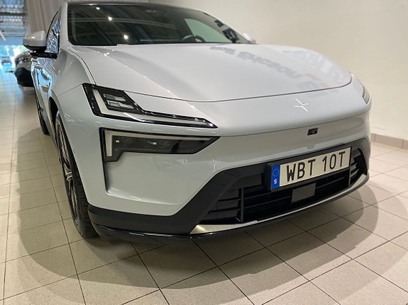 Polestar 4 7 of 20