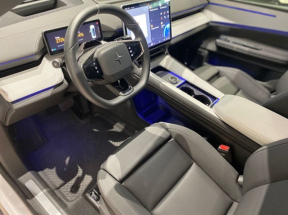 Polestar 4 12 of 20