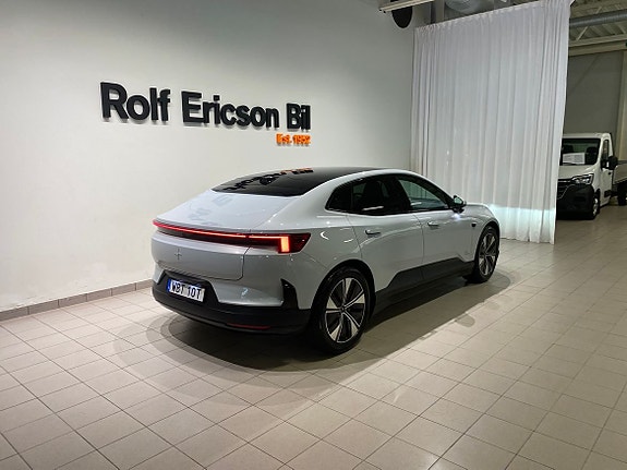 Polestar 4 5 of 20