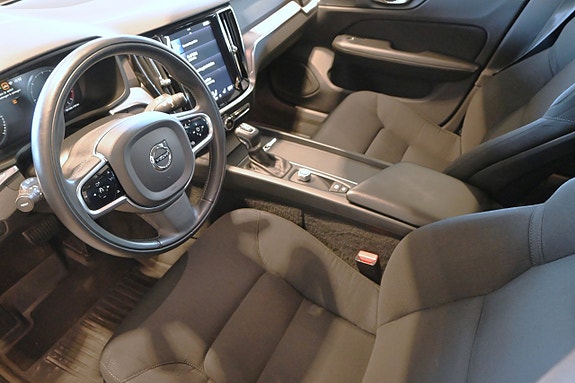 Volvo V60 7 of 24