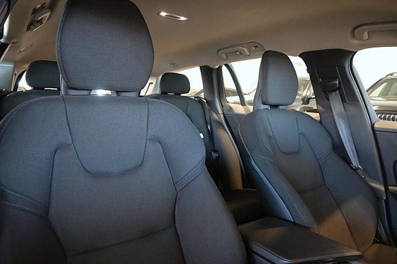 Volvo V60 12 of 24
