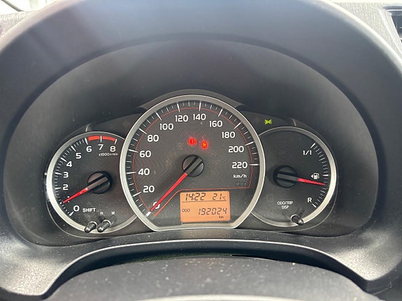 Toyota Yaris 13 of 20