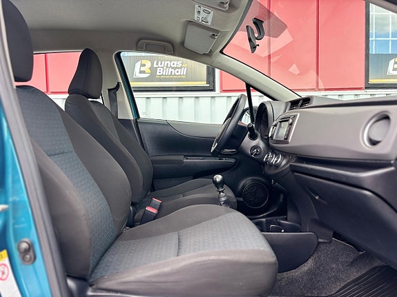 Toyota Yaris 16 of 20