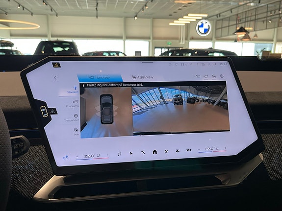 BMW iX3 15 of 23
