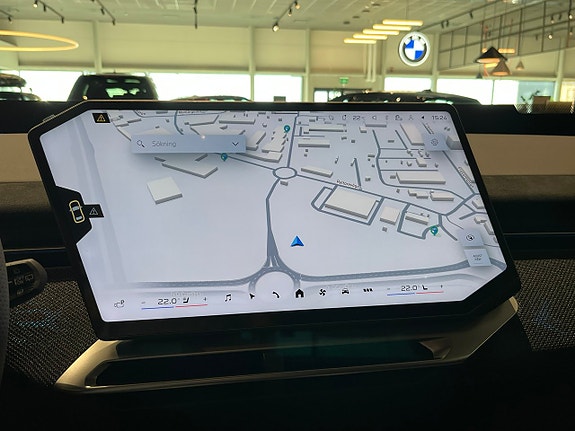 BMW iX3 14 of 23