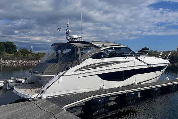 Princess V40 Sunbed (2018) 2 of 12