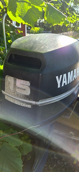 Linder Sportsman 400 – Yamaha 15 hk – 30-kärra – Garmin ekolod 4 of 9