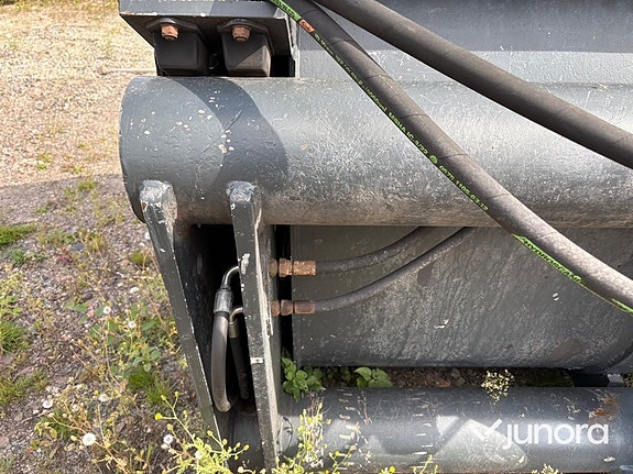 Högtippande flisskopa UFO Stora BM 16 of 22